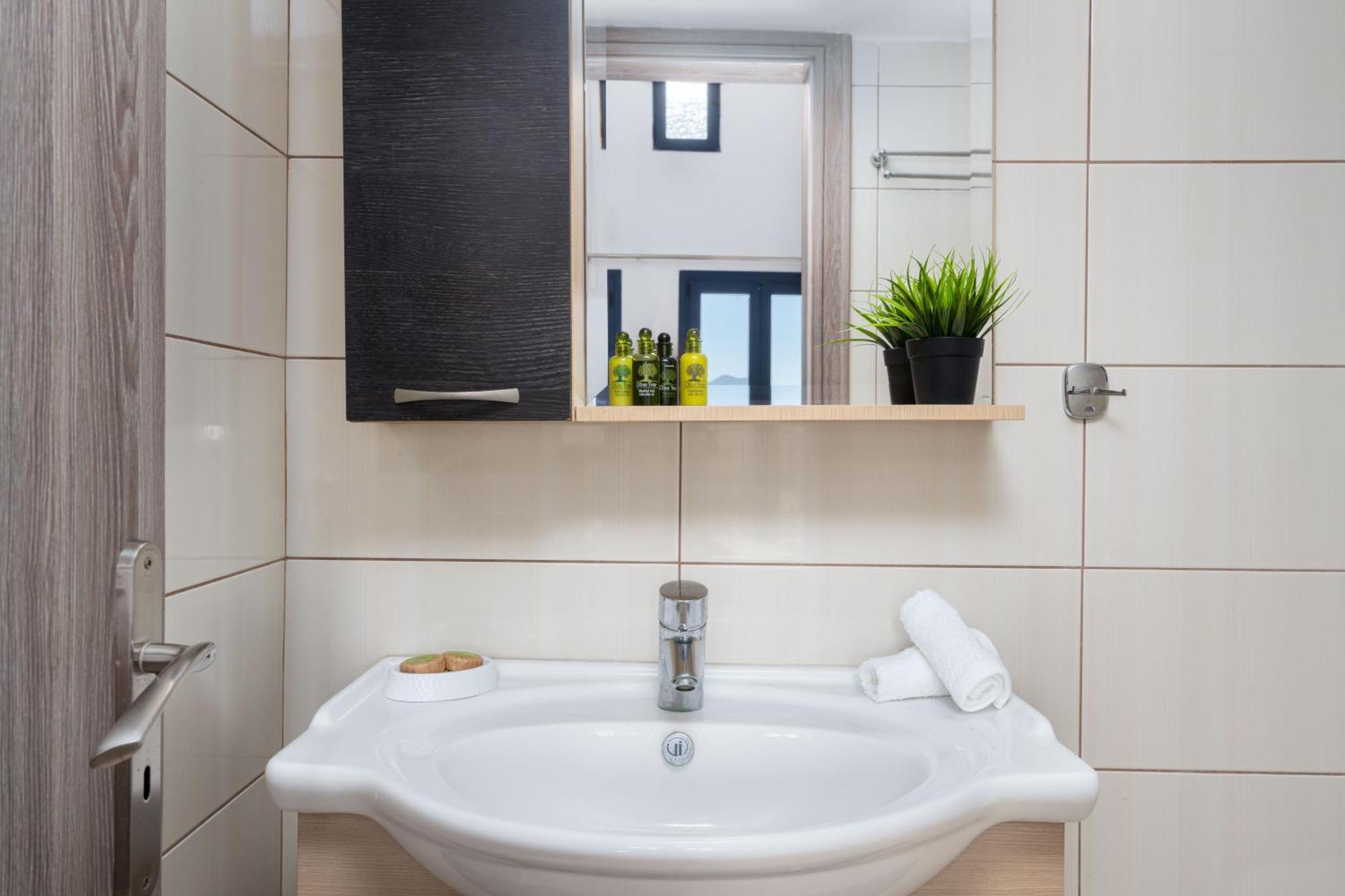 Caldera Heights Apartment Akrotírion Екстериор снимка